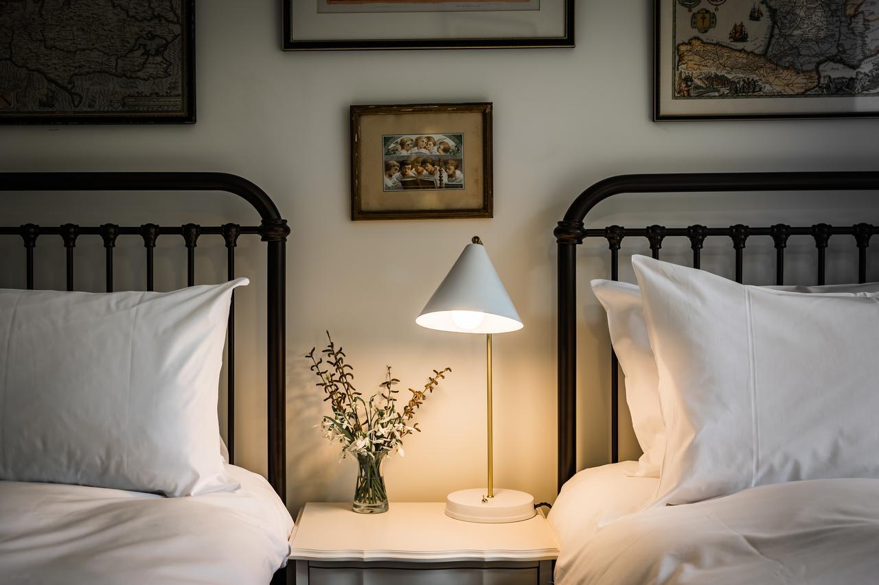 Lawn House Hotel Hatfield  Bagian luar foto